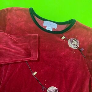 Susan Bristol Red Velvet 3D Floral Rose Long Sleeve Top Women Med Vintage 2002
